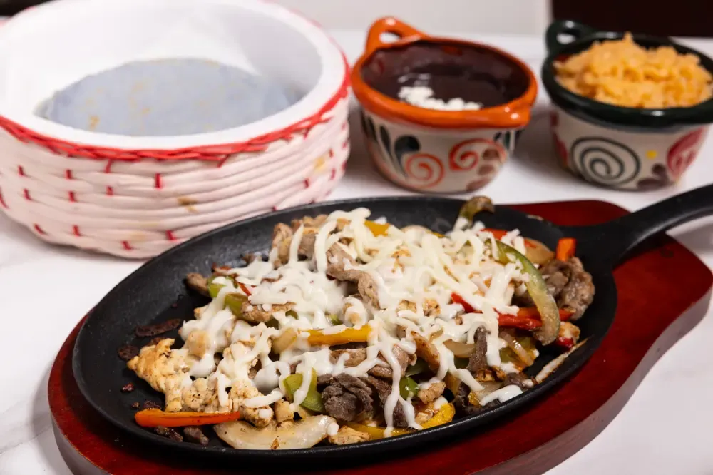 A table set at El Mariachi